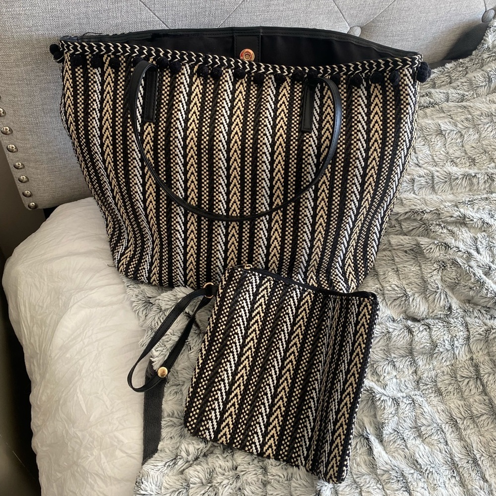 Sondra Robert’s tote bag with matching insert wristlet black gold white tan